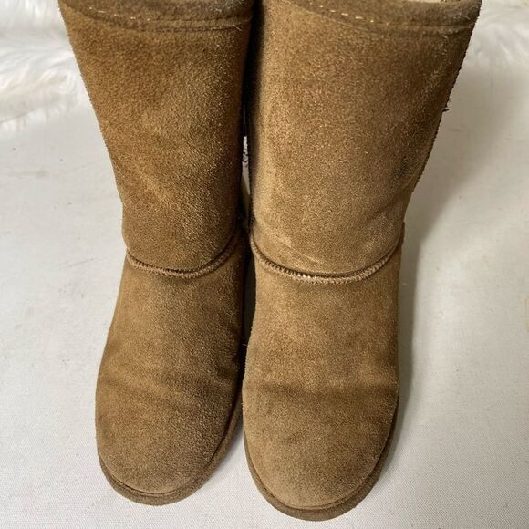 BearPaw youth suedes and back knit boots with sheep skin wool blend lining SZ4 - Picture 2 of 12